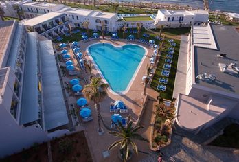 Lyttos Beach Resort & Sports Center