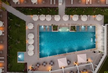 Prive Suite Side & Spa Hotel