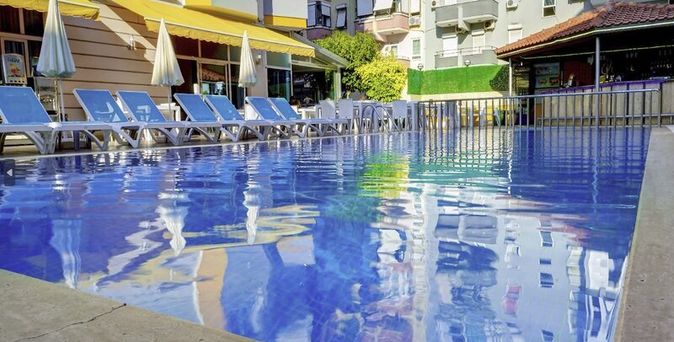 Kleopatra Arsi Hotel