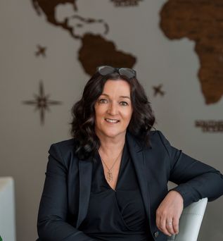 Renate, Inhaberin Reisecenter Plocher in 72172 Sulz am Neckar, Marktplatz 6, Luxusexpertin, Reiseexperte, Chefin