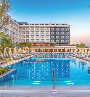 Vox Maris Resort Hotel