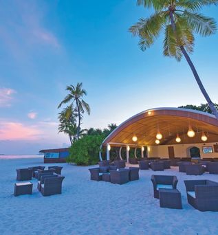 Dreamland The Unique Sea & Lake Resort / Spa