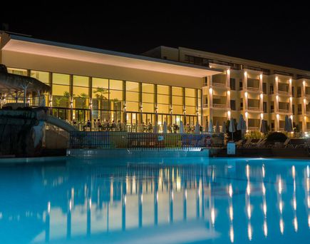 Perla Beach Holiday Club