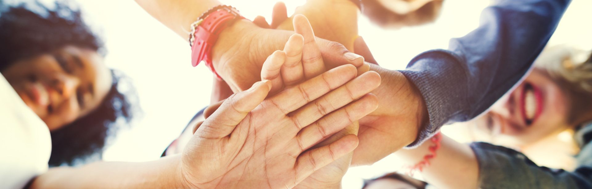 Teamgemeinschaft im Reisebüro Seilnacht
