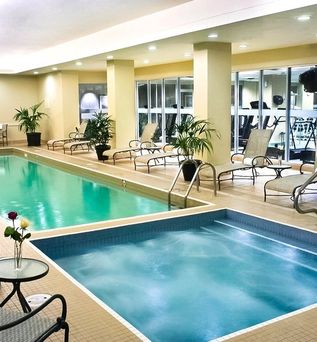 Courtyard Toronto Downtown