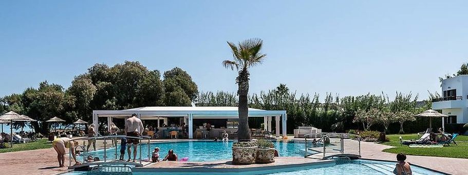 Geraniotis Hotel & Resort