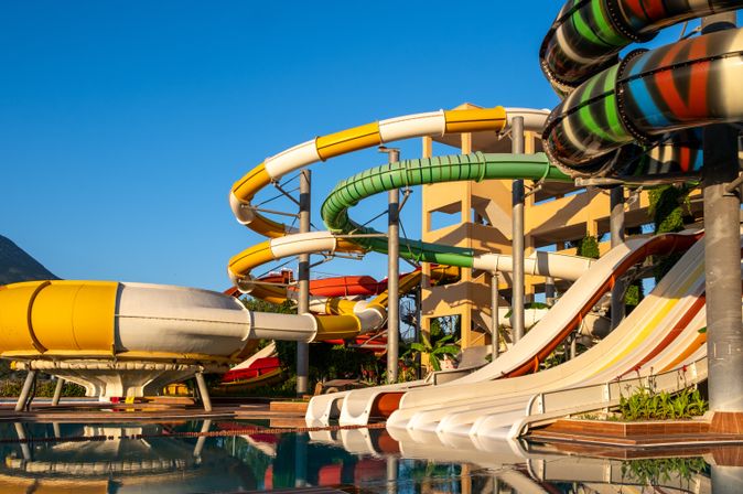 Großer bunter Aquapark