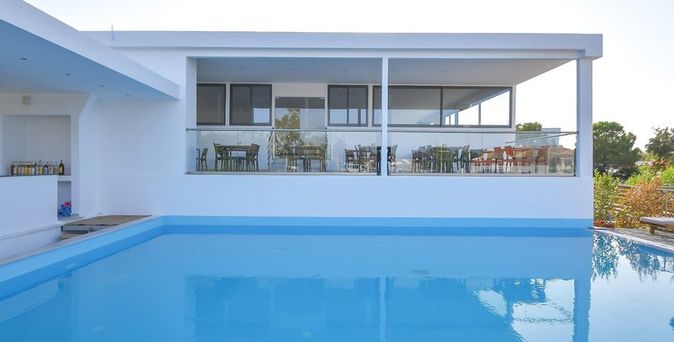 Evita Mare Hotel