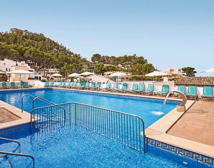 Universal Aparthotel Don Camilo