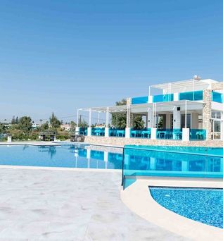 Cavo D’ Oro Hotel