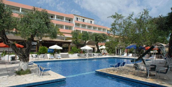 Alexandros Hotel