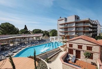 DoubleTree by Hilton Hotel Kusadasi