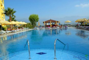 Club Paradiso Hotel & Resort