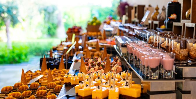Buffet mit Desserts