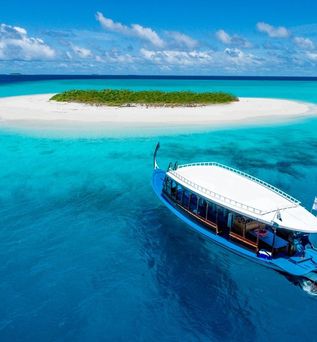 Mercure Maldives Kooddoo Resort