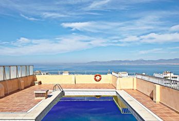 MLL Caribbean Bay