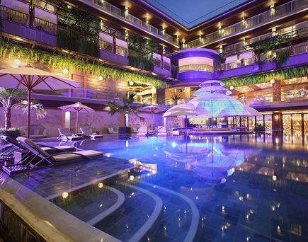 The Crystal Luxury Bay Resort