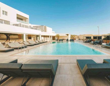 001 Higos Beach Boutique Singular Hotel Residence