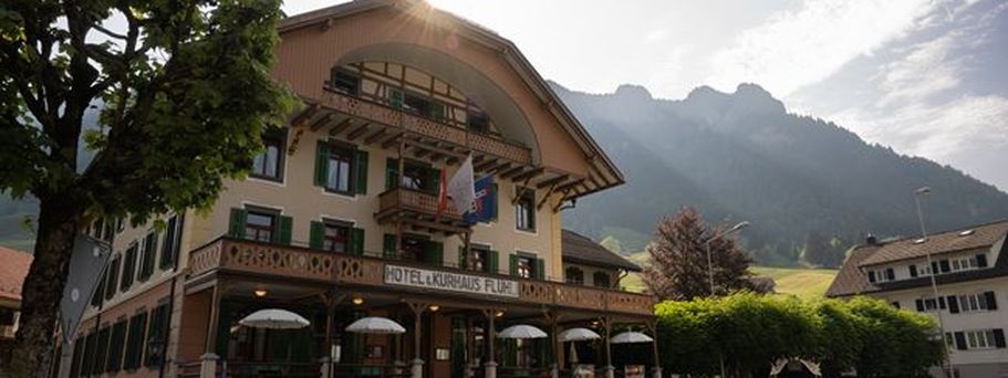 FLÜHLI Hotel Kurhaus