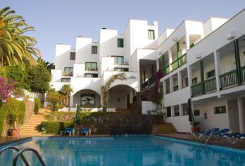 Aparthotel Esquinzo Y Monte del Mar