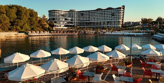 Mylome Luxury Hotel & Resort