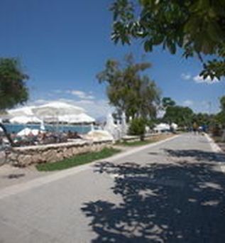 Leda Beach Hotel