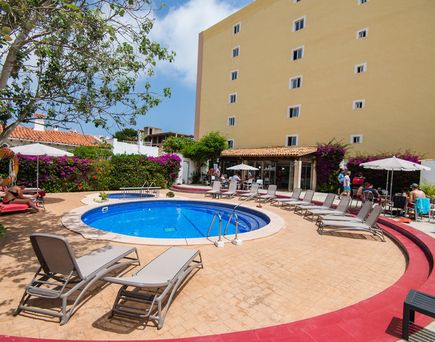 Hotel Bella Mar