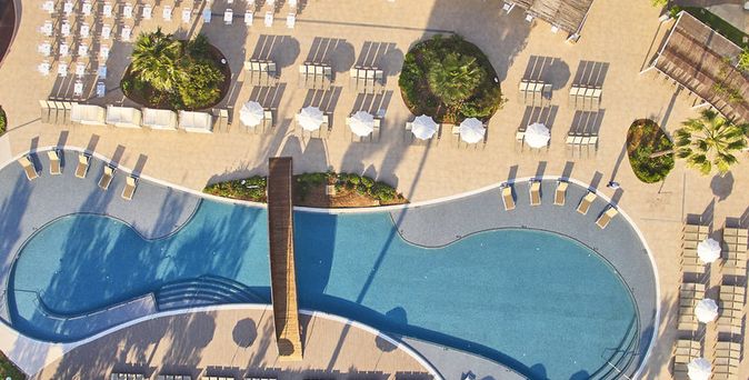 BG Tonga Tower Design Hotel & Suites