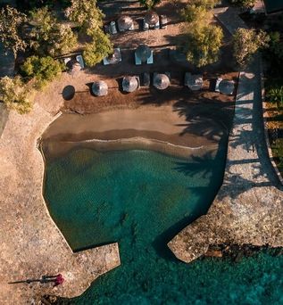 Minos Beach art hotel