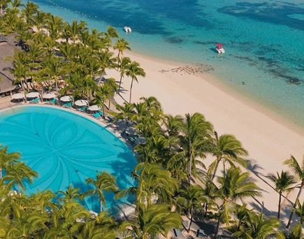 Paradis Beachcomber Golf Resort & Spa