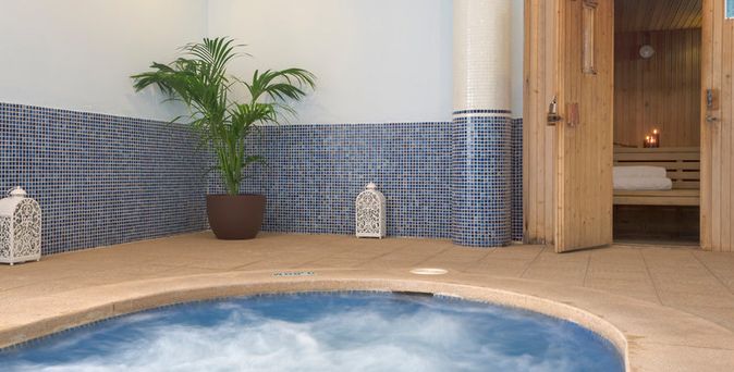 Tropic Garden Hotel Apartments