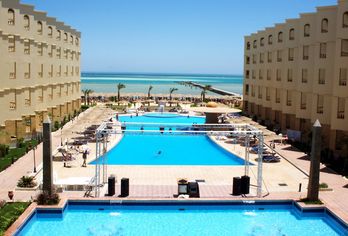 AMC Royal Hotel & Spa