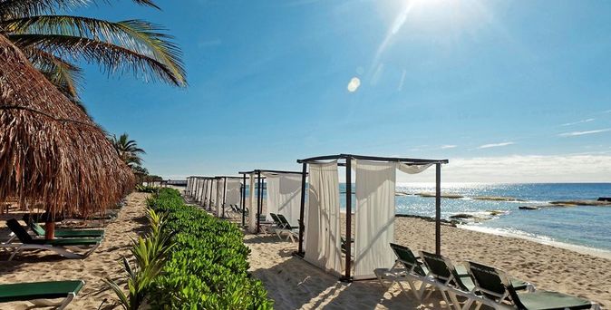 El Dorado Seaside Suites