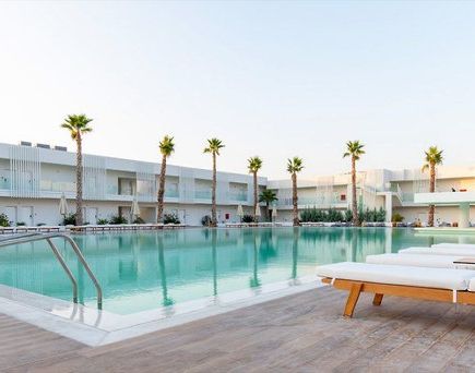White Dreams Resort