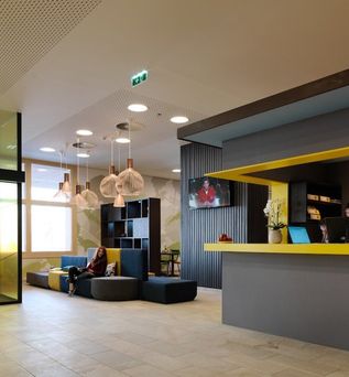 Hwest Hotel Hall