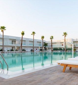 White Dreams Resort