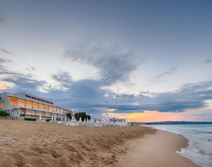 AluaSun Helios Beach