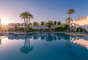 Golden Club Cabanas