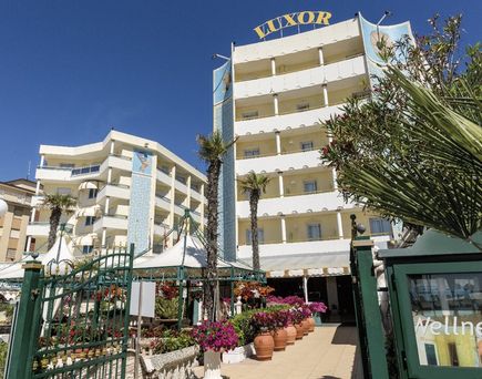 Luxor & Cairo The Beach Resort