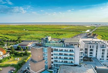 ambassador hotel & spa