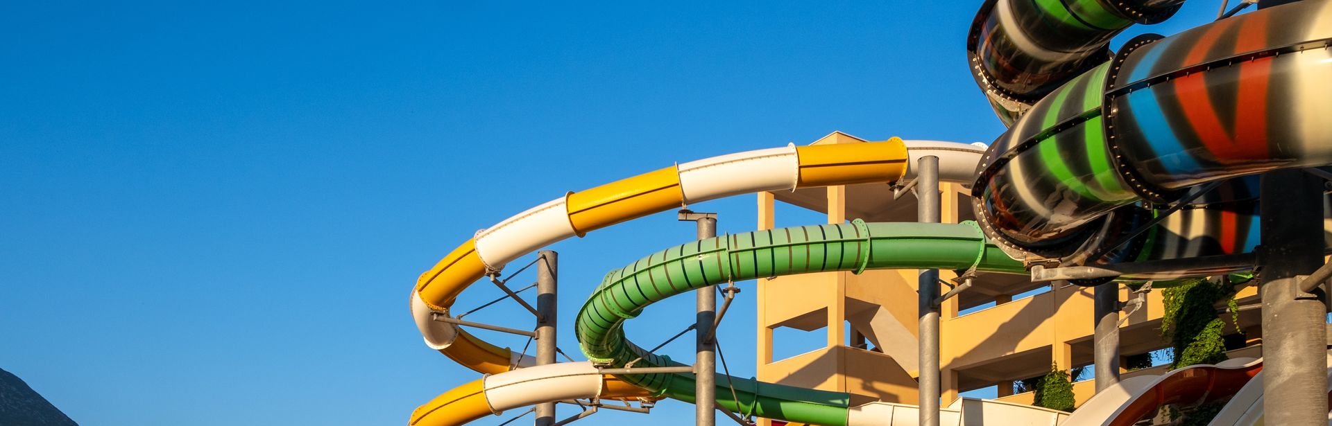 Großer bunter Aquapark