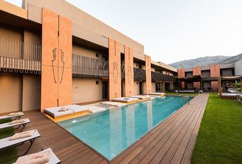 Pilot Amphora Boutique Hotel