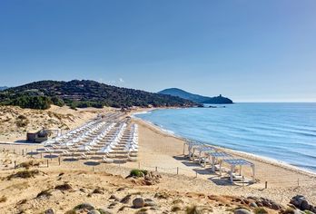 Conrad Chia Laguna Sardinia