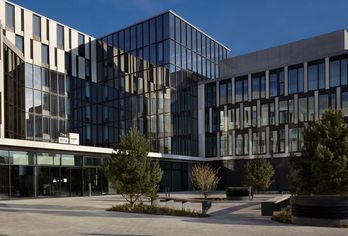 Holiday Inn The Niu Hub Dusseldorf Messe