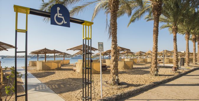 Ein Barrierefreier Eingang zum Strand