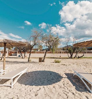 Almyros Beach Resort & Spa