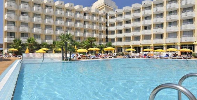 Hotel GHT Oasis Tossa & SPA