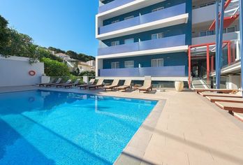 Semiramis City Hotel