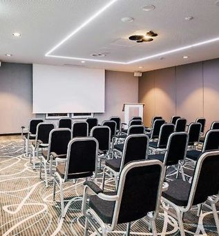 Leonardo Hotel Zurich Airport