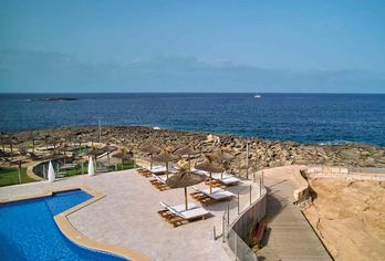 Universal Hotel Cabo Blanco